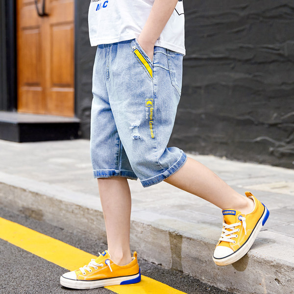 Детски 3/4 панталони с джобове в син цвят 