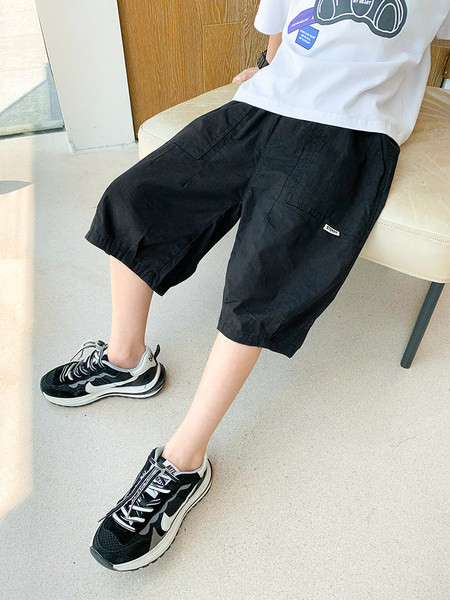 Детски къси шорти за момчета с дълбоки джобове 