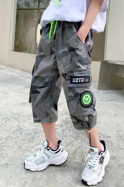 Камуфлажен детски панталон с дължина 3/4 