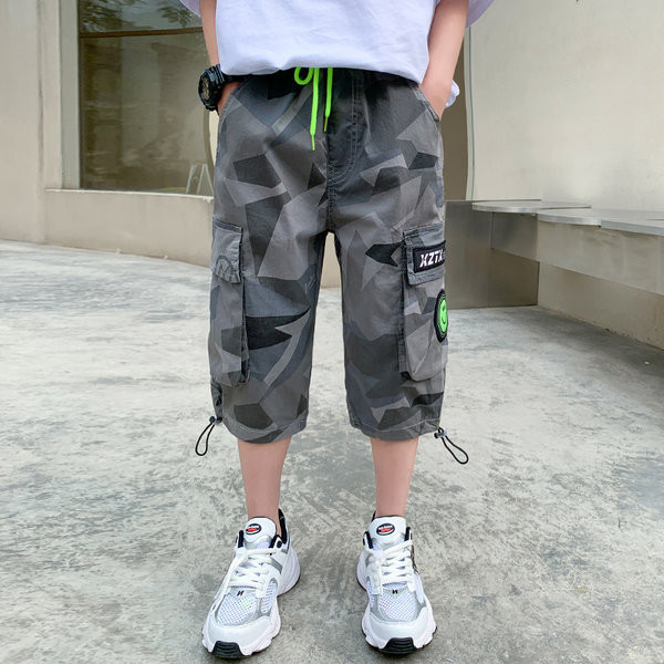 Камуфлажен детски панталон с дължина 3/4 