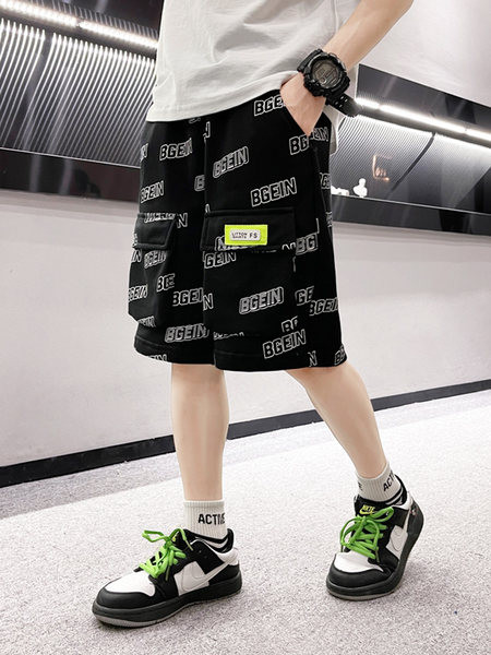 Нов модел детски памучни панталони с надписи и обемни джобове 