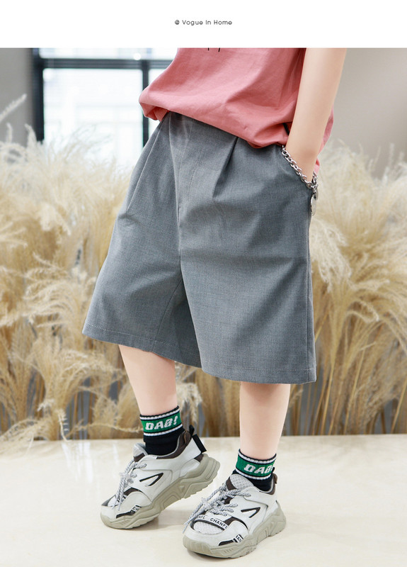 Ежедневни детски 3/4 панталони в сив цвят