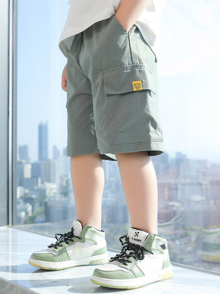 Детски къси панталони с джобове подходящи за ежедневието