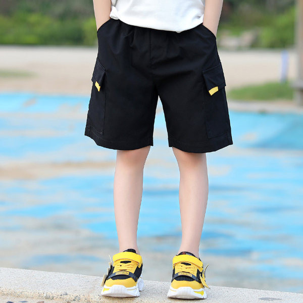 Детски къси панталони за момчета с дълбоки джобове