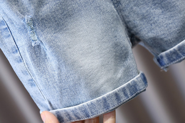 Къси детски дънкови панталони за момчета - четири модела