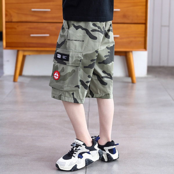 Ежедневни къси панталони за момчета с камуфлажен десен