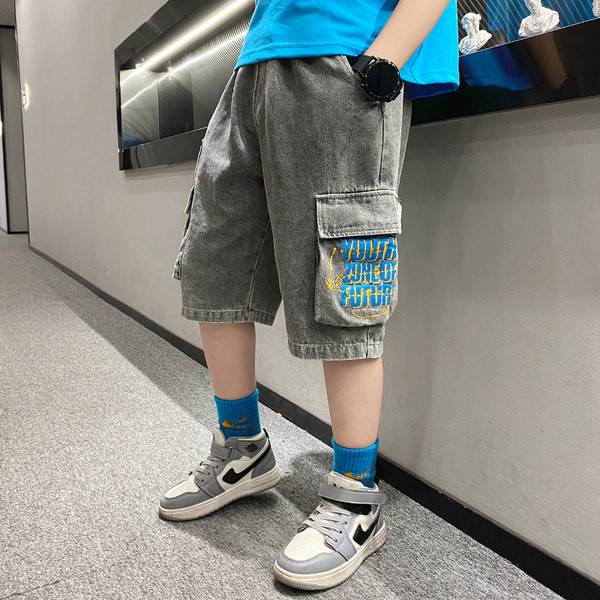 Детски дънки със странични джобове за момчета