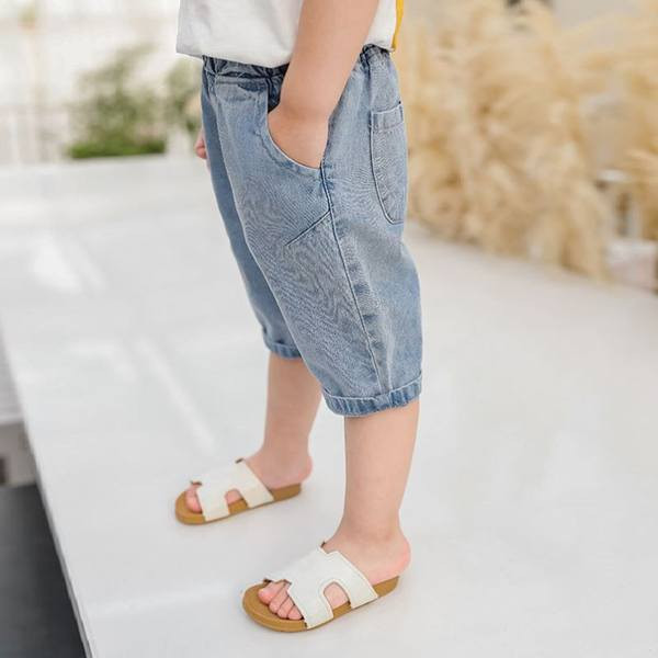 Детски 3/4 дънки с апликация и джобове