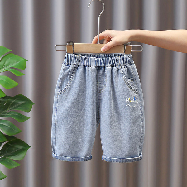 Къси детски дънки с апликация и джобове