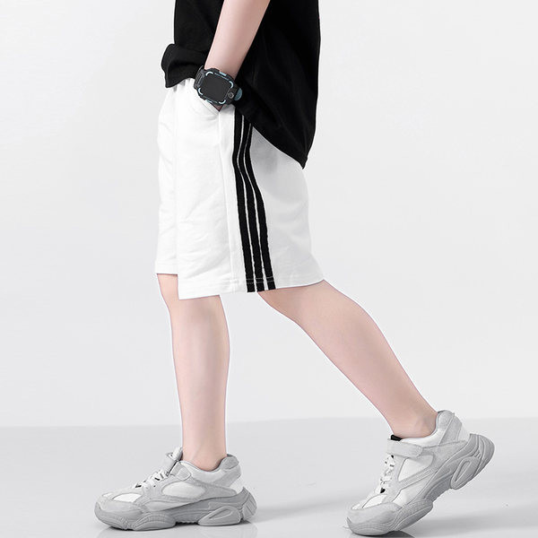 Детски къси шорти с джобове и кант за момчета 