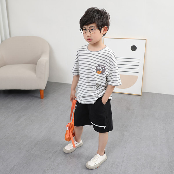 Детски панталони подходящи за лятото в два цвята