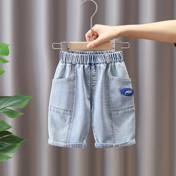 Къси дънки с ластична талия и джобове