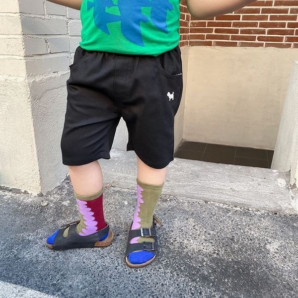 Актуални детски панталони за момчета с дължина под коляното