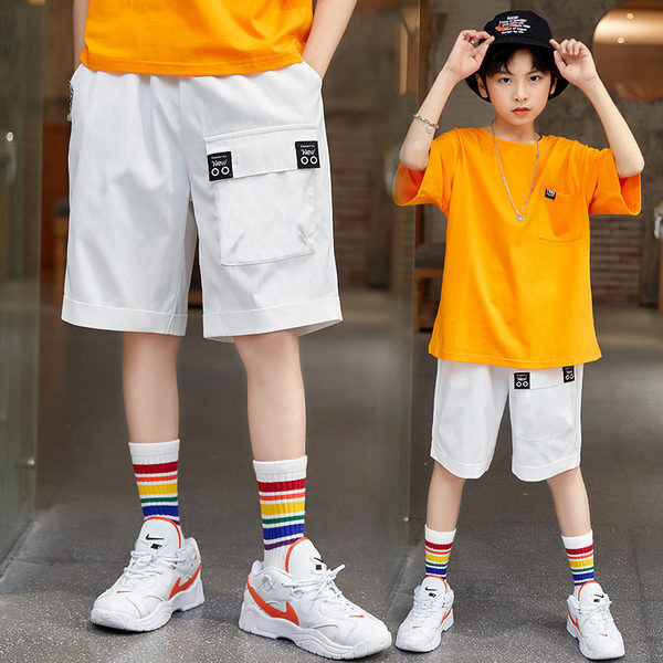 Детски шорти с преден джоб и надпис за момчета 