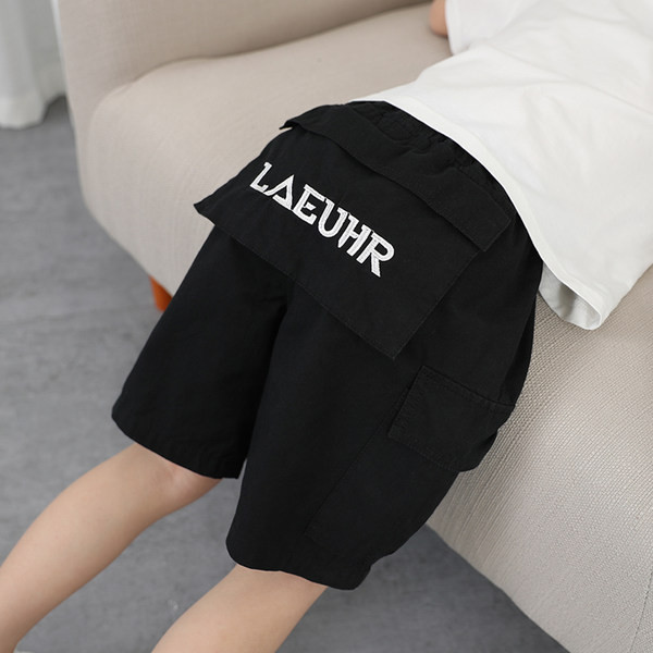 Детски къси панталони с надпис и джобове в три цвята