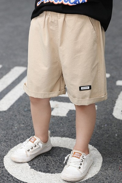 Детски къси панталони с ластична талия и емблема 