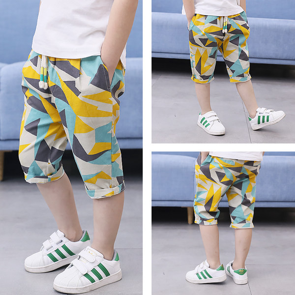 Летни 3/4 панталони с шарен десен и връзки на талията