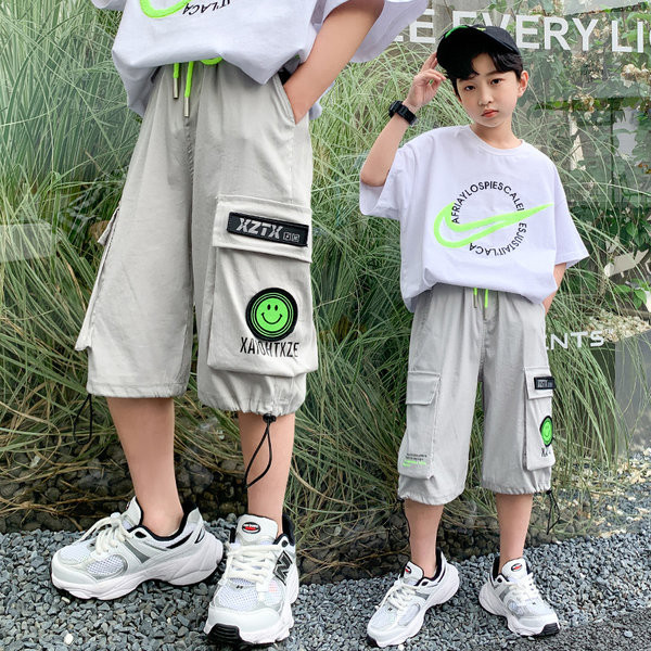 Детски панталон с джобове и връзки за момчета