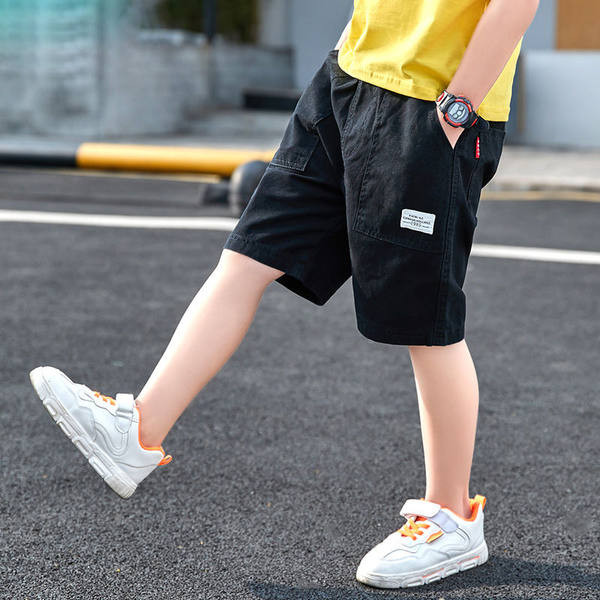 Детски 3/4 панталони с джобове  и емблема