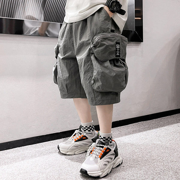 Къси детски панталони с джобове - широк модел 