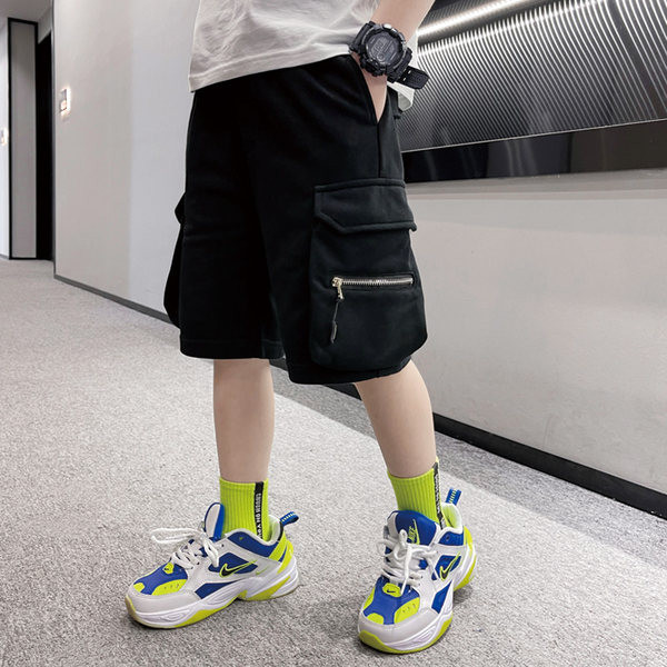 Laste mustad ja hallid lühikesed püksid