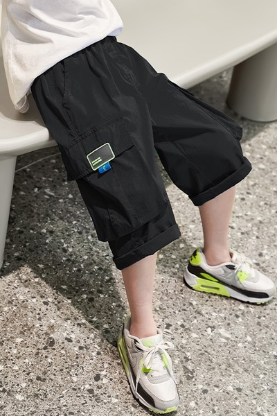 Alkalmi gyereknadrág zsebekkel és 7/8 hosszban