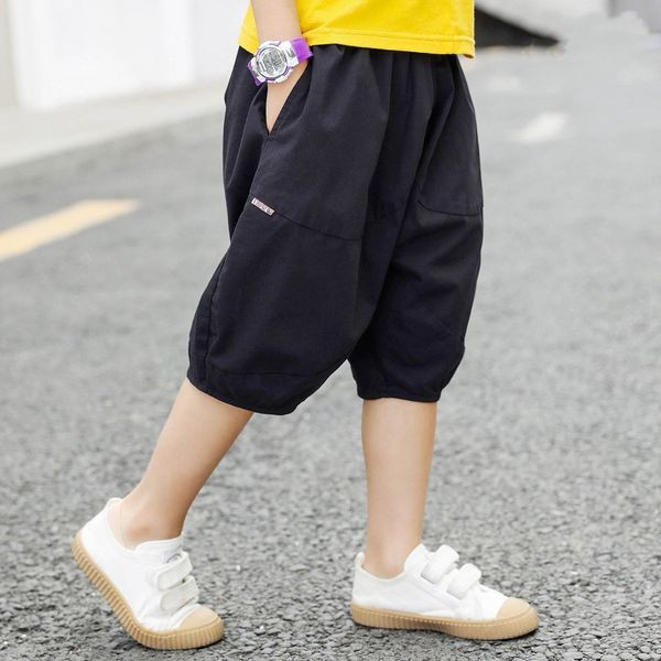 Широк модел летни панталони с 3/4 дължина