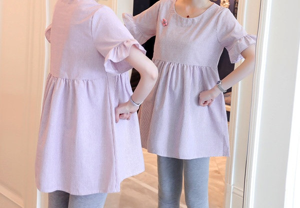 Stílusos női csíkos blúz terhes nők számára