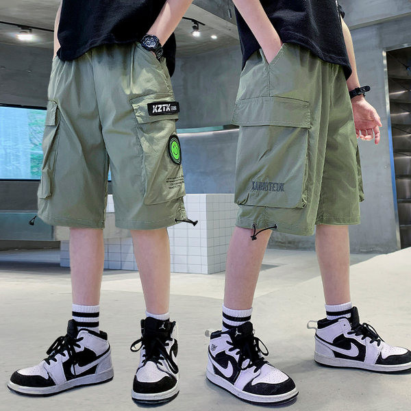 Zsebes gyereknadrág új modellje