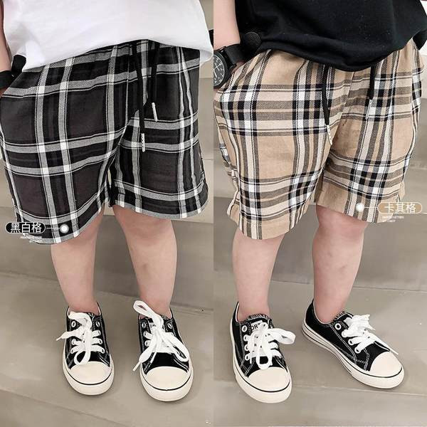 Suvised ruudulised püksid poistele