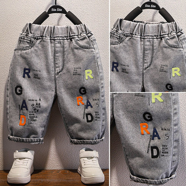 Детски 3/4 дънки с цветни букви за момчета