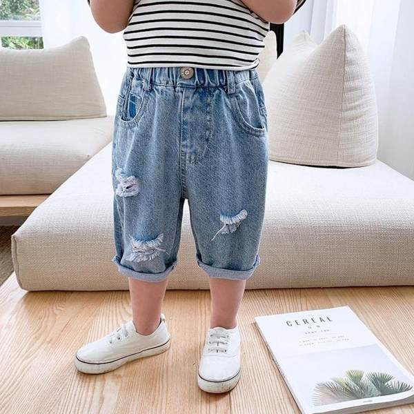 Нов модел широки дънкови панталони със скъсан ефект