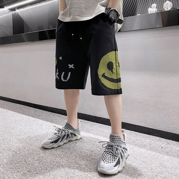 Ежедневни къси панталони с цветна апликация и връзки за момчета 