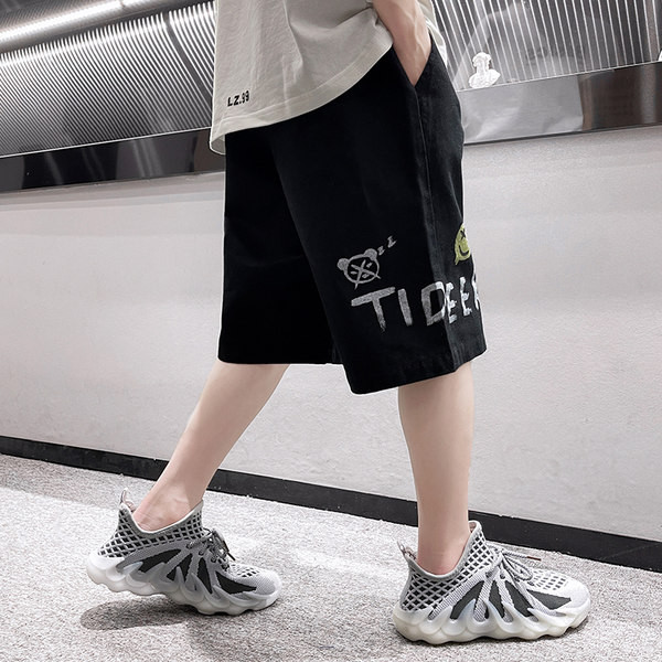 Ежедневни къси панталони с цветна апликация и връзки за момчета 