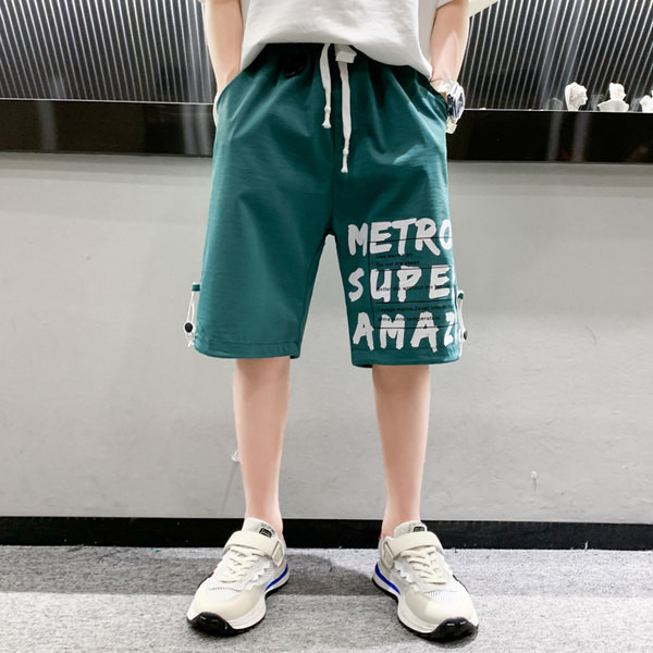 Laste lühikesed püksid kirjade ja lipsudega