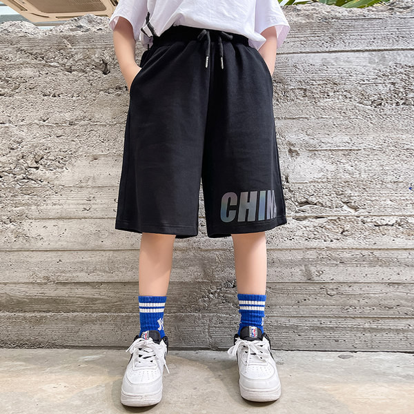 Детски къси панталони с надпис и ластична талия 