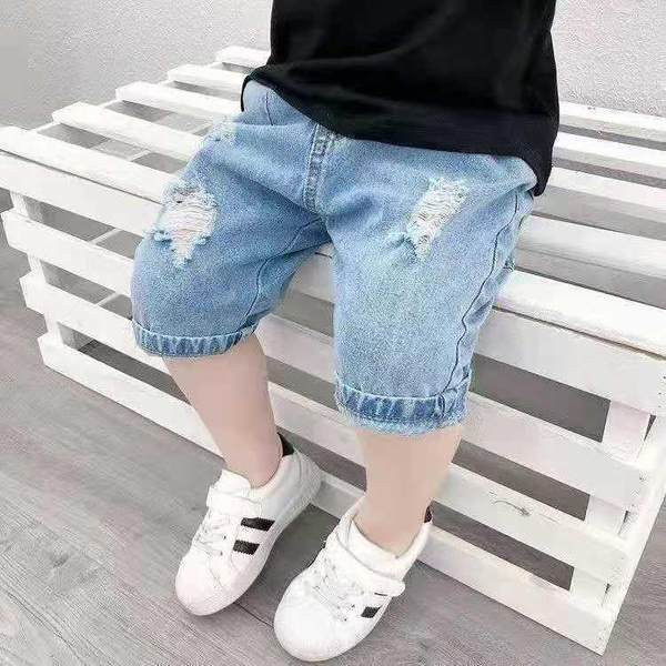 Rebenenud efektiga suvised teksad