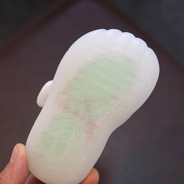 Бебешки мрежести обувки с велкро закопчаване и апликация 