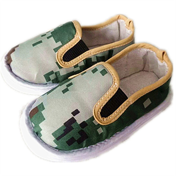 Бебешки мокасини от текстил с апликации