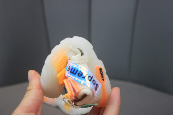 Бебешки мрежести сандали с велкро лепенки