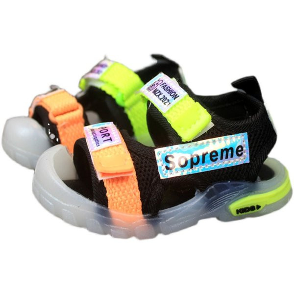 Бебешки мрежести сандали с велкро лепенки