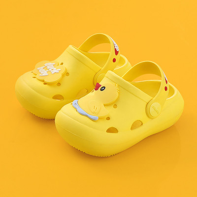 Suvised beebi kummisandaalid