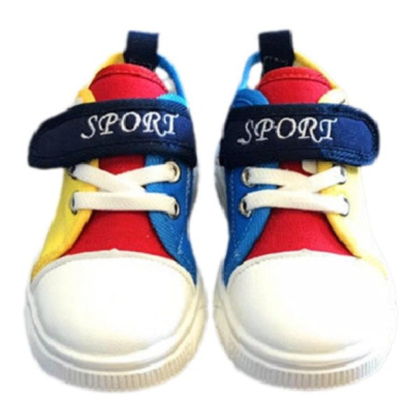 Beebi kingad takjakinnituse ja paeltega