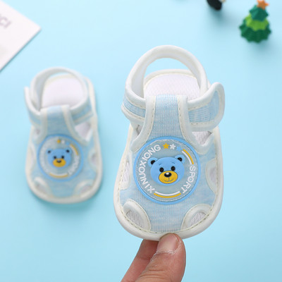 Παιδικά σανδάλια με απλικέ 3D και στερέωση velcro