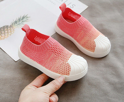 Бебешки обувки от текстил-няколко модела