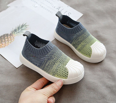 Бебешки обувки от текстил-няколко модела