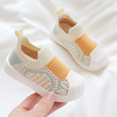 Бебешки обувки от текстил-няколко модела