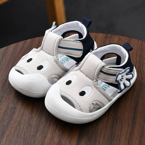 Бебешки текстилни кецове с лепенки