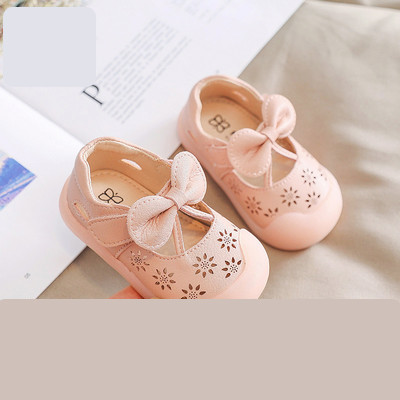 Beebi kinnised paelaga ökonahast sandaalid