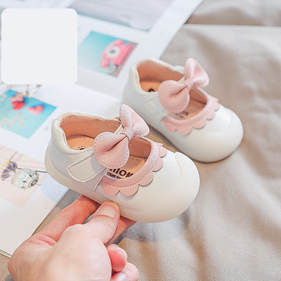 Beebi kinnised paelaga ökonahast sandaalid